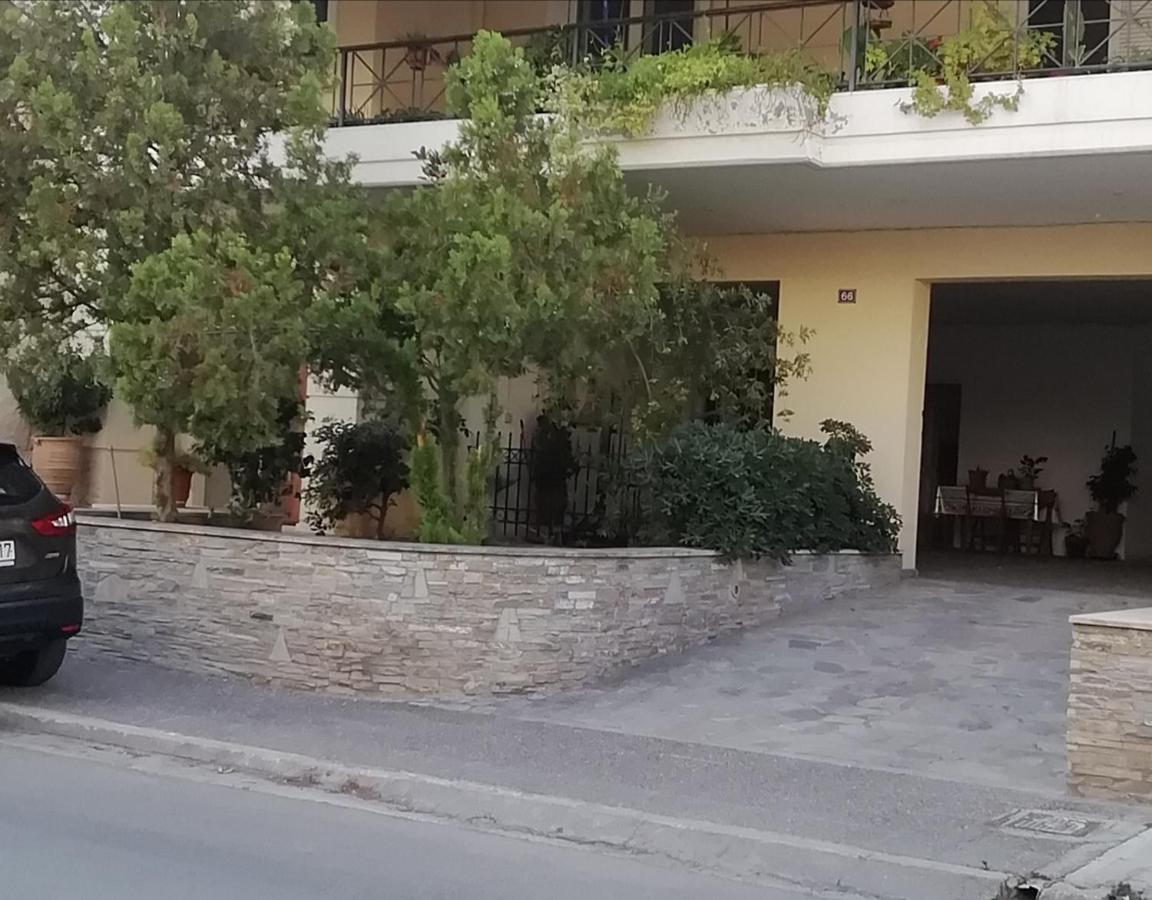 Zoe'S Apartment Bright&Cozy Athens Exterior photo